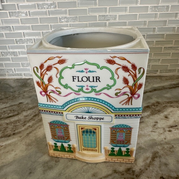 Lenox Kitchen Lenox Village Canister Flour 99 Porcelain Poshmark
